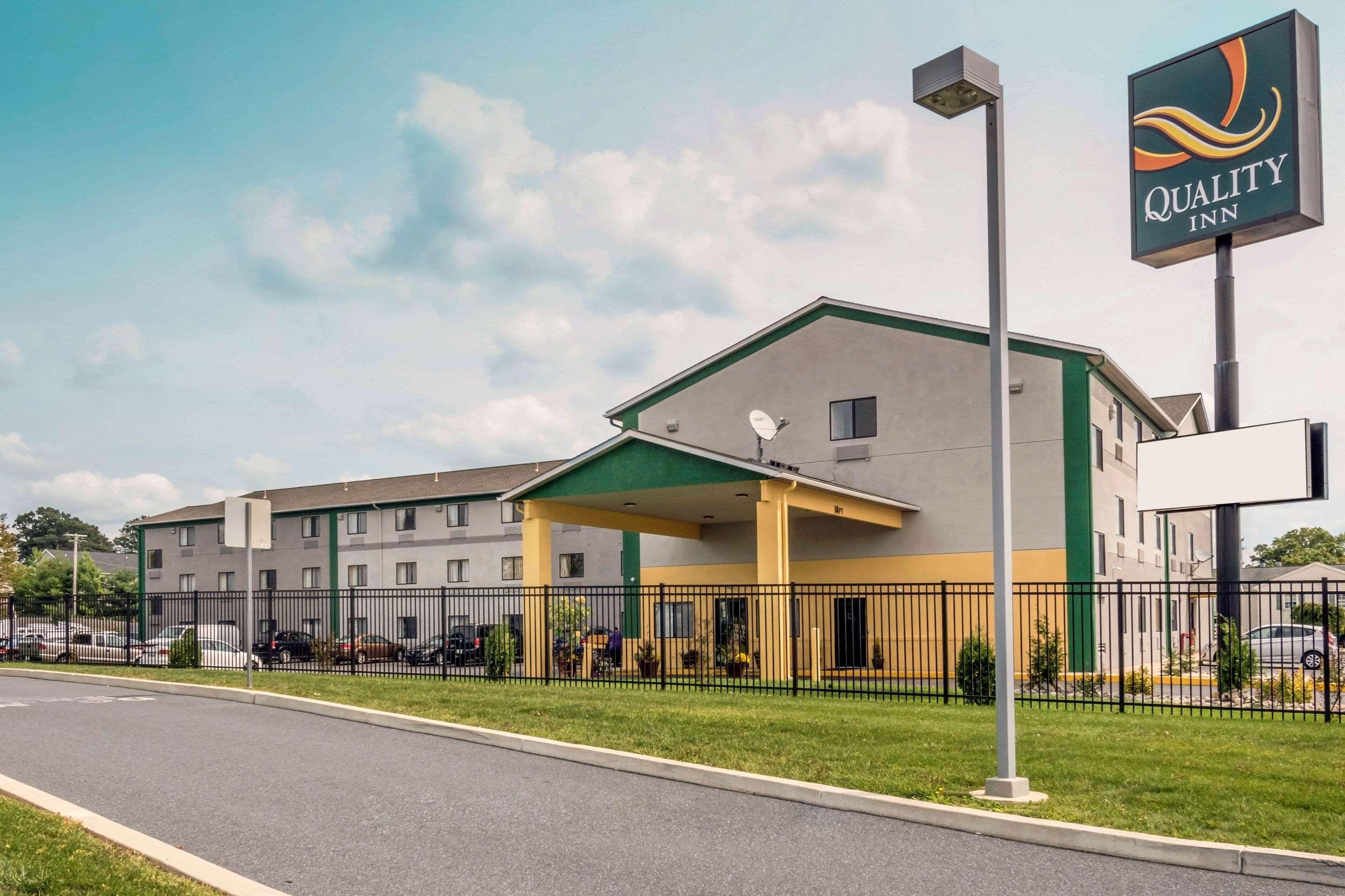 Motel 6 Lancaster Fertility Exterior foto