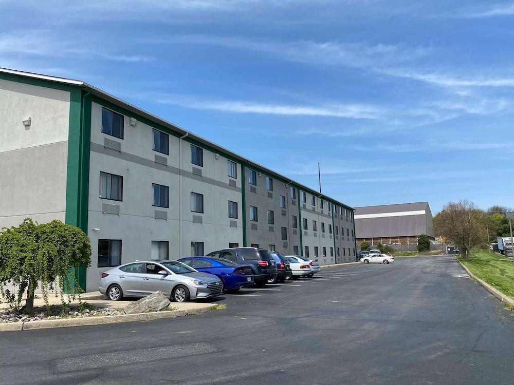 Motel 6 Lancaster Fertility Exterior foto
